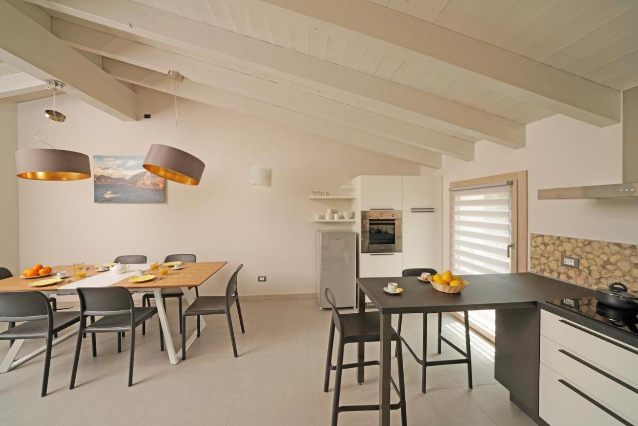 Gardaliva 5 Apartamento Manerba del Garda Exterior foto